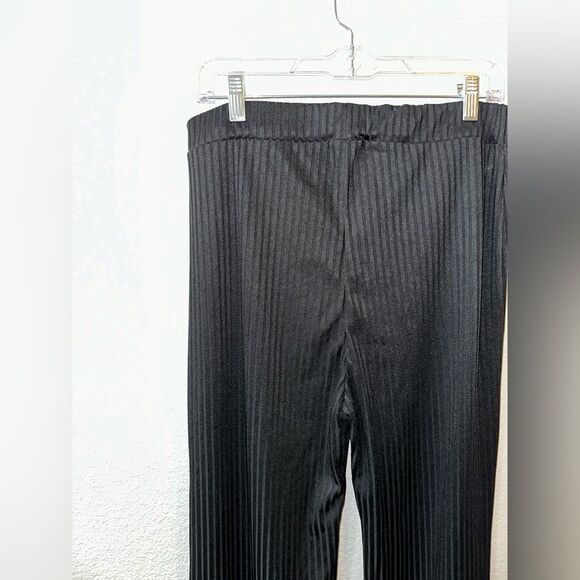 Club L London ribbed flared pants - Picture 8 of 8
